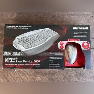 Rare Microsoft Laser Desktop 6000 Wireless Comfort Curve Keyboard NEW andSEALED